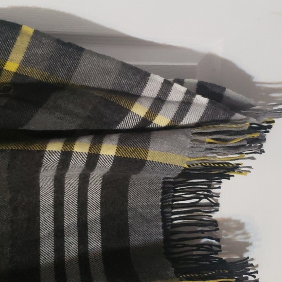 Fraas Tartan Cowl neck poncho NWT - Picture 2 of 8